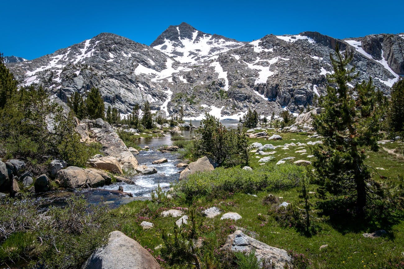 The trail to Golden Trout Lakes of Humphreys Basin in the Sierras