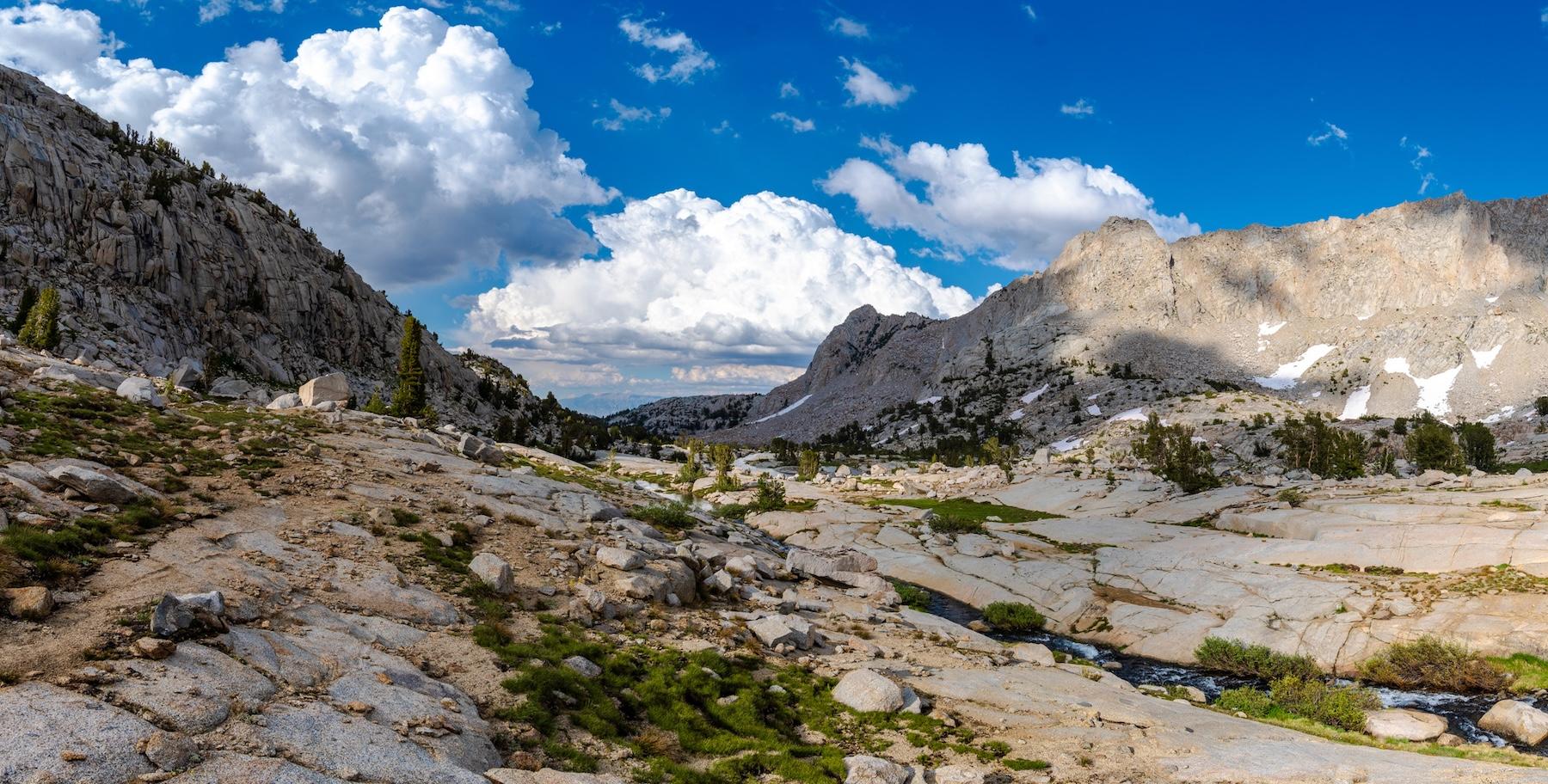 White couds in the Sabrina Basin of the Eastern Sierras