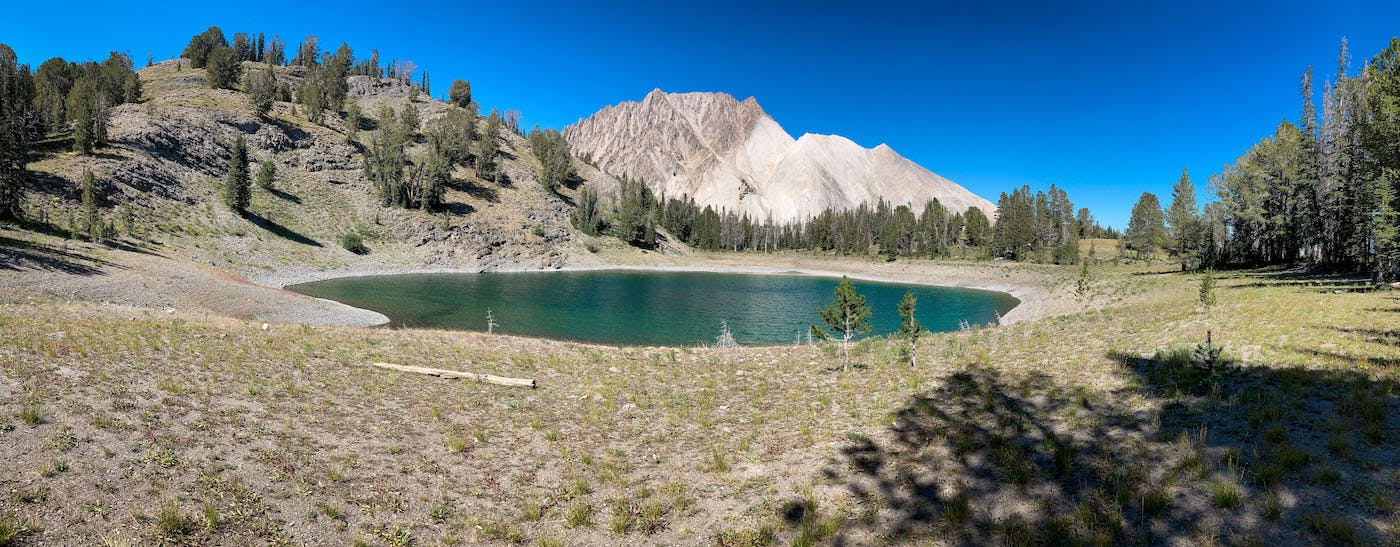 Unnamed lake in the Chamberlain Basin in Idaho's White Clouds Mountains