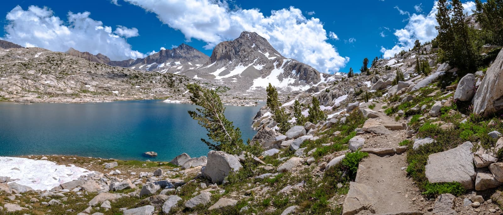 Sapphire Lake in the Evolution Basin of Kings Canyon National Park