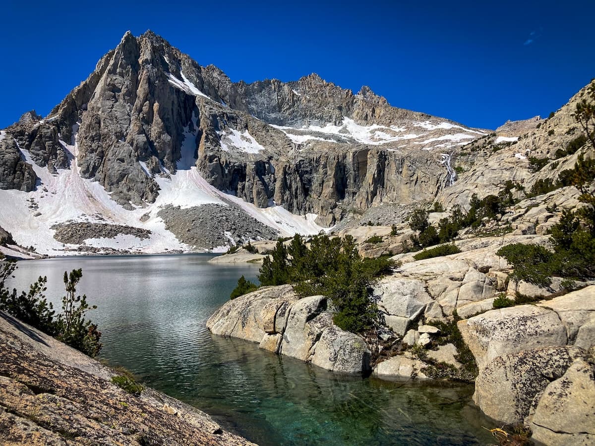 Morning at Hungry Packer Lake in the Sabrina Basin