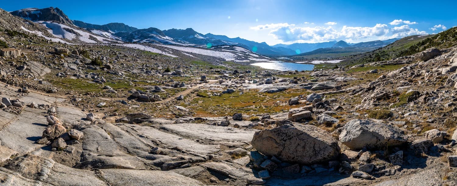 Panoramic shot of Summit Lake and Humphreys Basin from Piute Pass