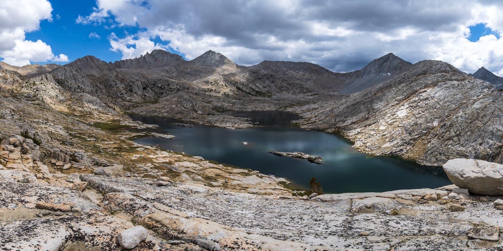 Vee Lake in  the Bear Lakes Basin