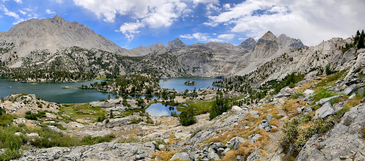 Hiking down to Rae Lakes from the Sixty Lakes Basin in Kings Canyon National Park