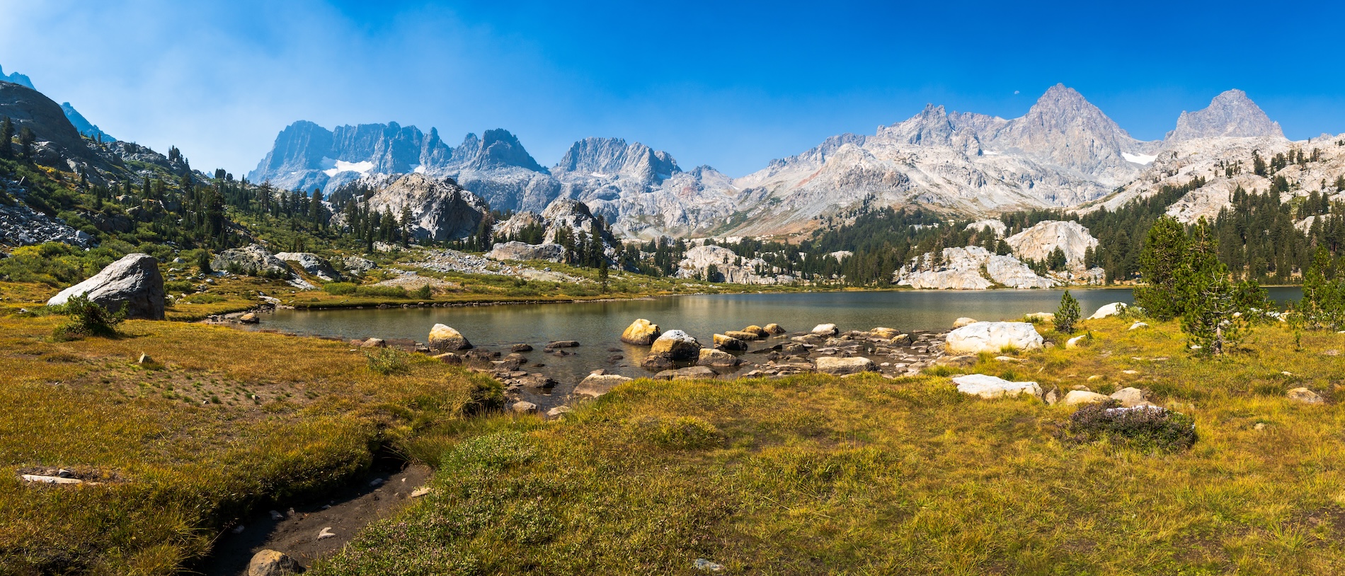 Panoramic shot of Ediza Lake in the Sierras. Photo by Brock Dallman