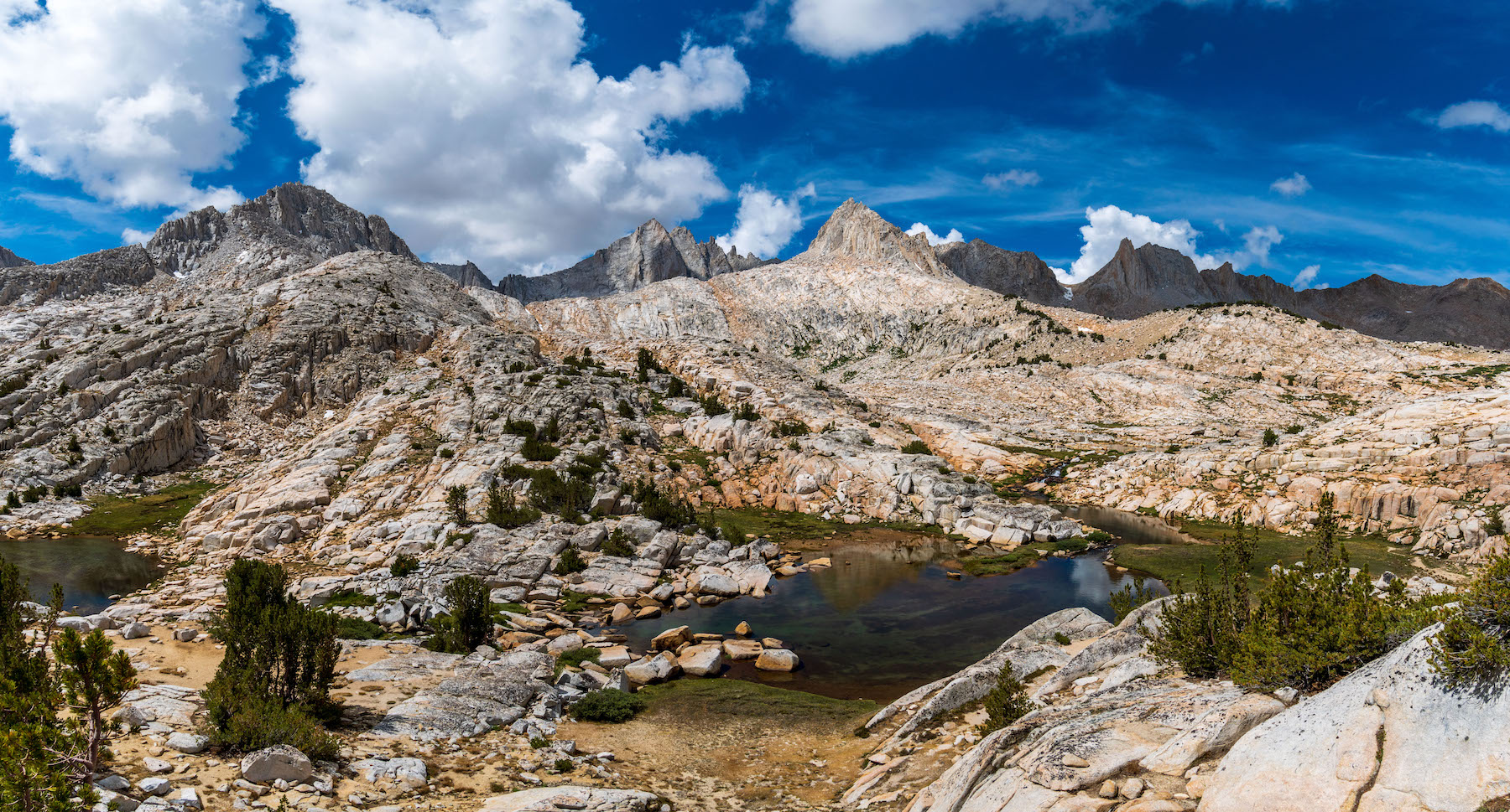 Granite Park mountains in the Eastern Sierras