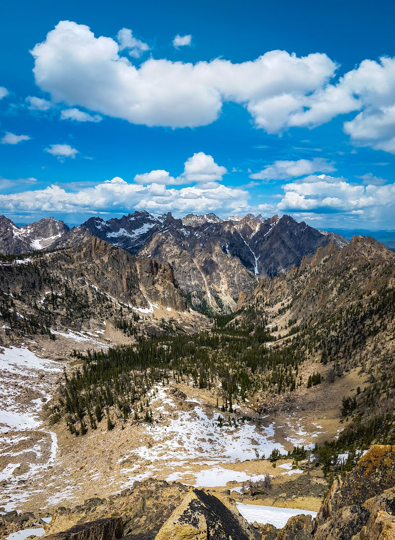 An alpine shot of the Sawtooth Mountain Range